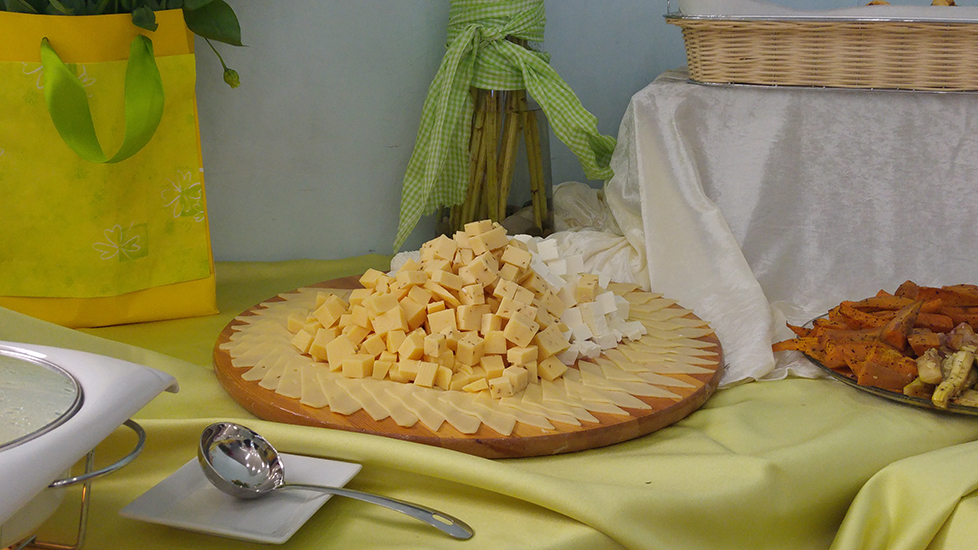 פלטת גבינות